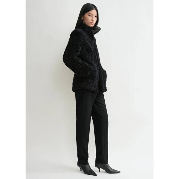 Toteme Cinched Shearling Jacket in Navy IT 36 US 4 - Picture 3 of 8